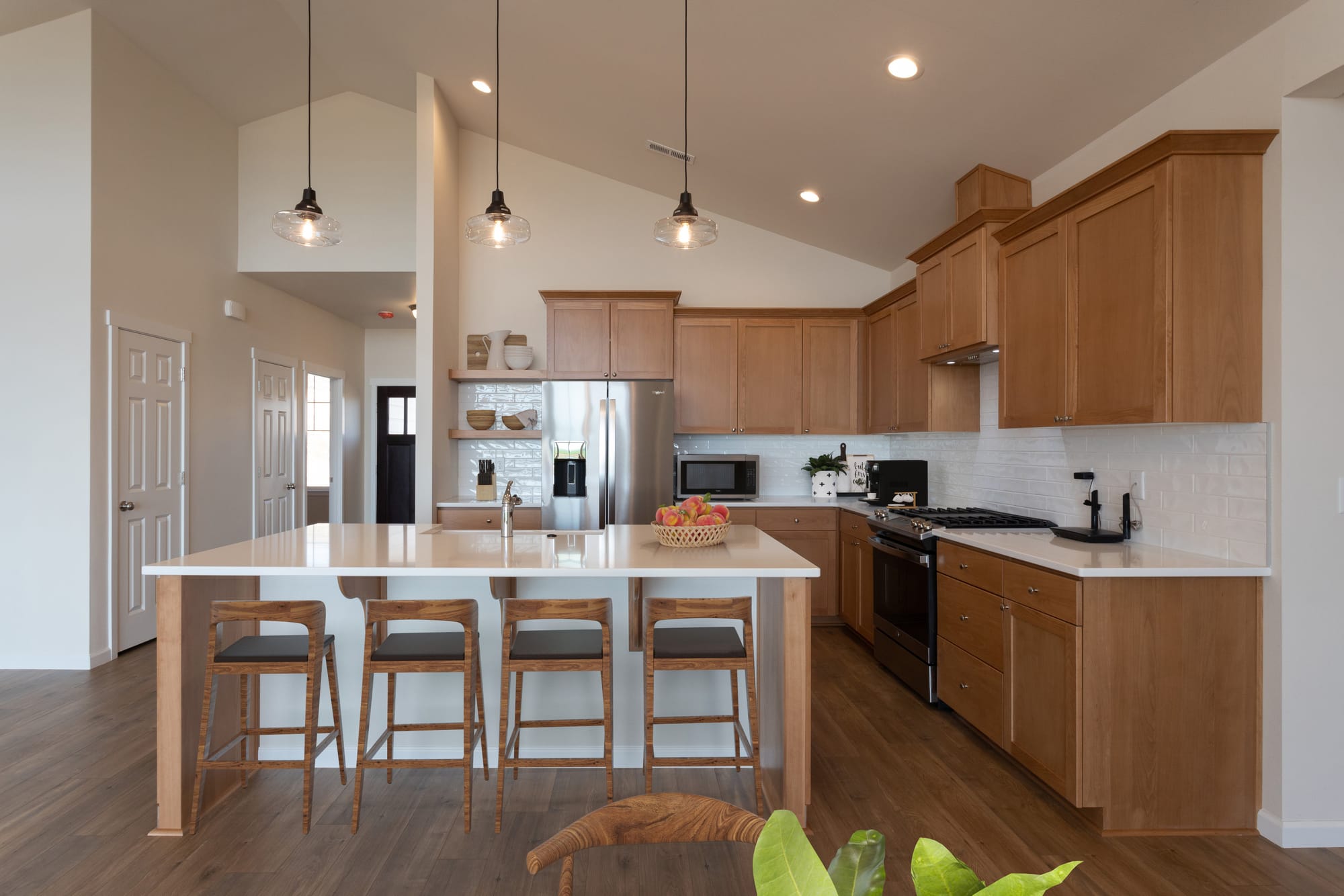 2449_Madison_Kitchen (1)